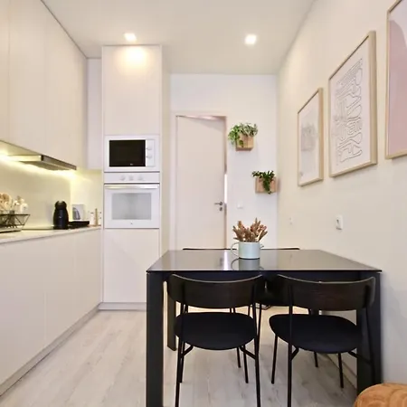 Akicity Santos Orange Apartment Lisbon